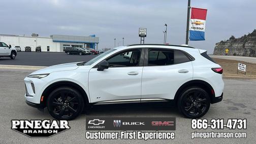 Iridescent White Tricoat 2026 Buick Envision Sport Touring AWD