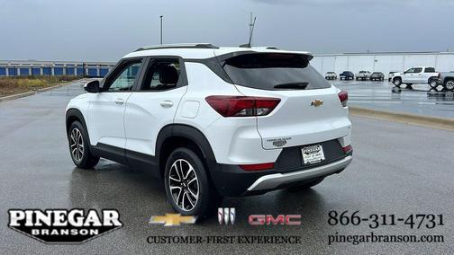 Summit White 2025 Chevrolet Trailblazer LT