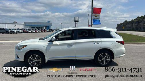 2017 INFINITI QX60 Base