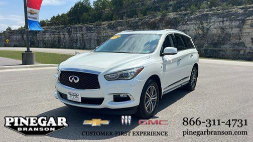 2017 INFINITI QX60 Base
