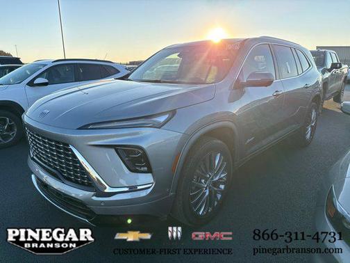 2025 Buick Enclave Avenir FWD