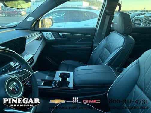 2025 Buick Enclave Avenir FWD