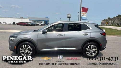 2022 Buick Envision FWD Essence