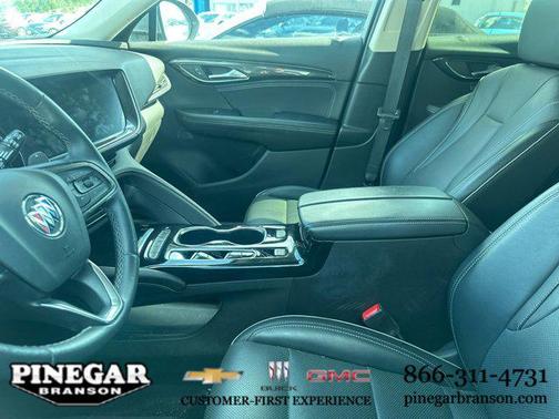 2022 Buick Envision FWD Essence