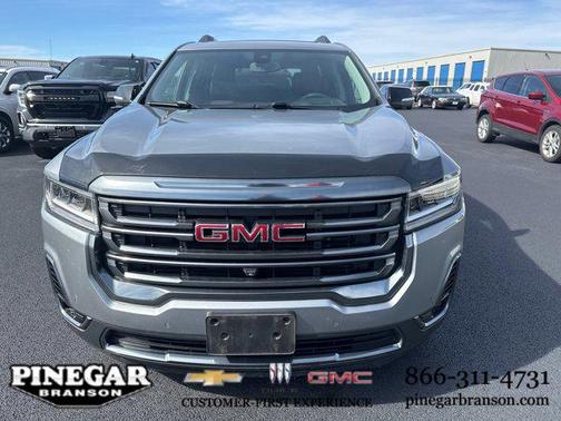 2023 GMC Acadia AWD AT4