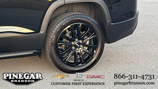 2023 GMC Acadia FWD SLT