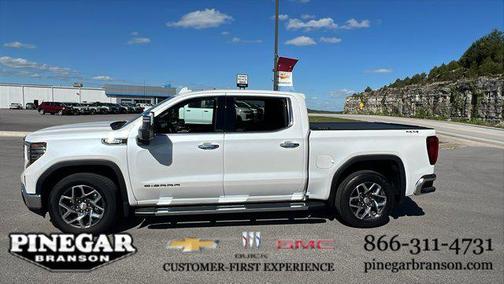 2023 GMC Sierra 1500 SLT