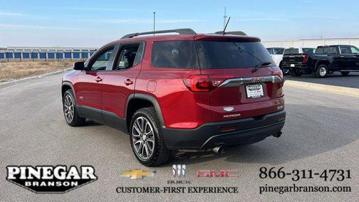 2019 GMC Acadia SLT-1
