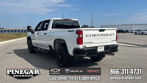 2025 Chevrolet Silverado 2500 Custom