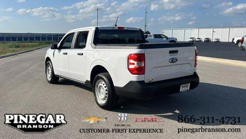 Oxford White 2022 Ford Maverick
