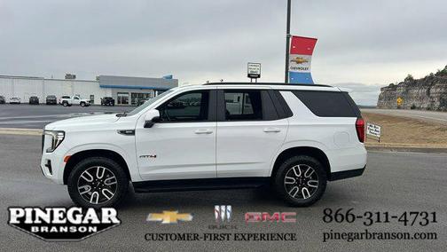 2023 GMC Yukon 4WD AT4