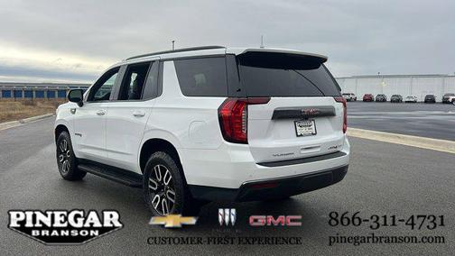 2023 GMC Yukon 4WD AT4
