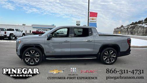 2024 GMC Sierra EV Denali Edition 1