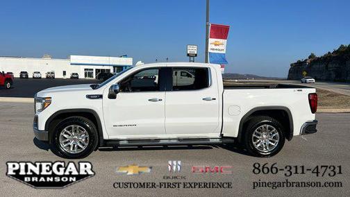 2021 GMC Sierra 1500 SLT