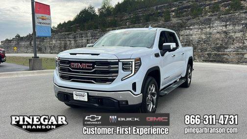 Glacier White Tricoat 2026 GMC Sierra 1500 SLT