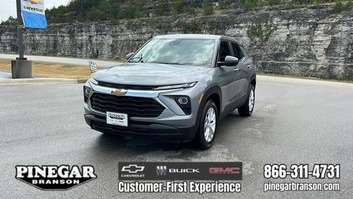 Sterling Gray Metallic 2026 Chevrolet Trailblazer LS