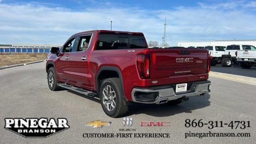 2025 GMC Sierra 1500 SLT