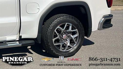 2022 GMC Sierra 1500 SLT