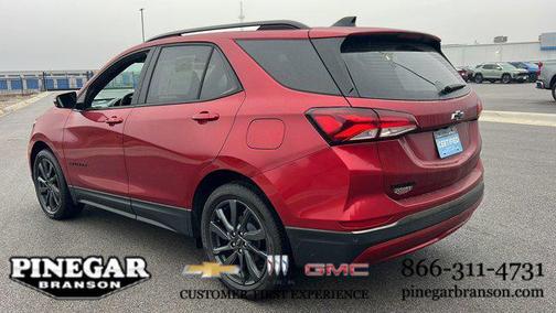 2023 Chevrolet Equinox FWD RS