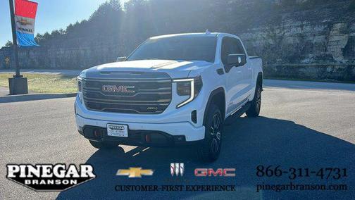 2023 GMC Sierra 1500 AT4