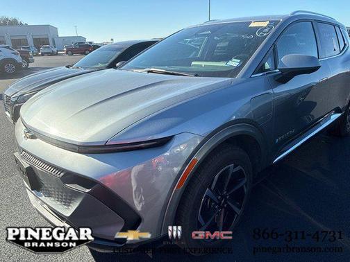 2025 Chevrolet Equinox EV LT