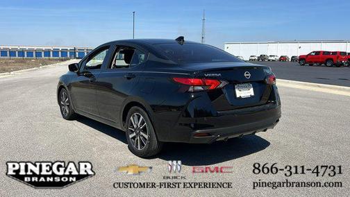 2025 Nissan Versa 1.6 SV