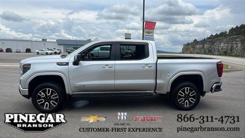 2022 GMC Sierra 1500 AT4