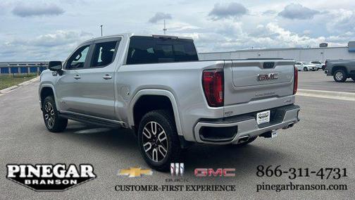 2022 GMC Sierra 1500 AT4