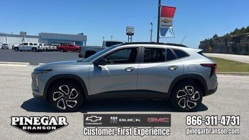 Sterling Gray Metallic 2026 Chevrolet Trax FWD 2RS