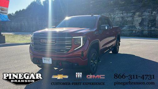 2025 GMC Sierra 1500 AT4