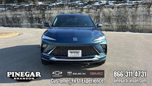 Ocean Blue Metallic 2026 Buick Envista Avenir FWD
