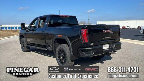 2026 GMC Sierra 2500 AT4