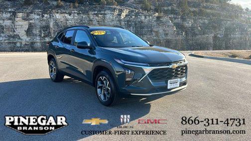 2025 Chevrolet Trax LT