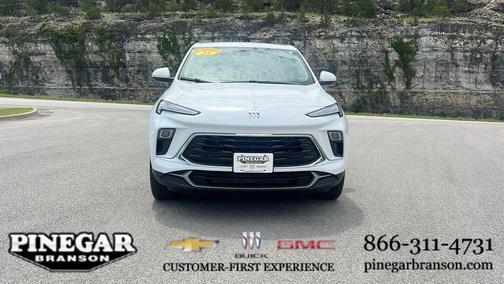 Summit White 2025 Buick Encore GX Preferred