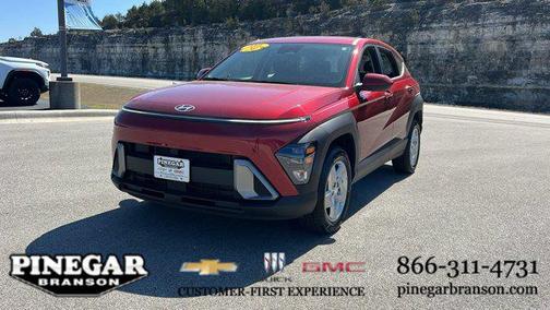 2024 Hyundai KONA SE