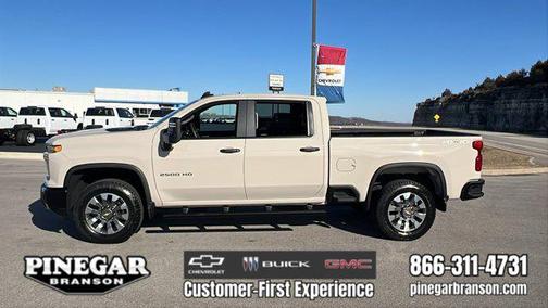 2026 Chevrolet Silverado 2500 Custom