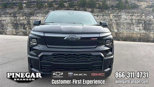 2025 Chevrolet Silverado EV RST