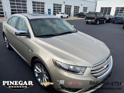 2018 Ford Taurus Limited