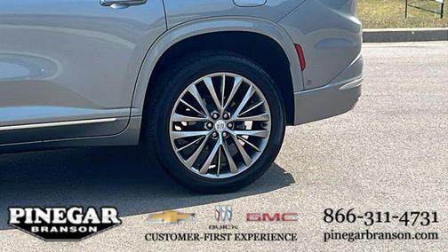 2025 Buick Enclave Avenir FWD