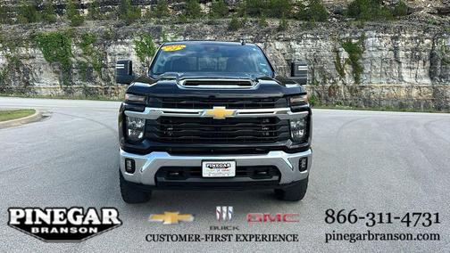 Black 2024 Chevrolet Silverado 2500 LT