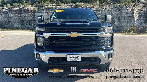 Black 2024 Chevrolet Silverado 2500 LT