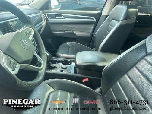 2023 Volkswagen Atlas 3.6L SEL Premium