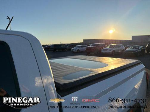 2024 GMC Canyon Denali