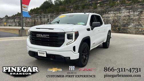 2022 GMC Sierra 1500 Elevation