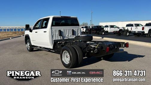 Summit White 2026 GMC Sierra 3500 Base