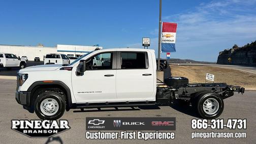 Summit White 2026 GMC Sierra 3500 Base