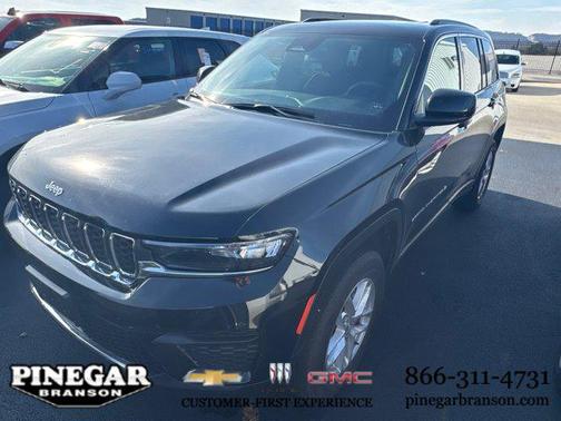 2024 Jeep Grand Cherokee Laredo