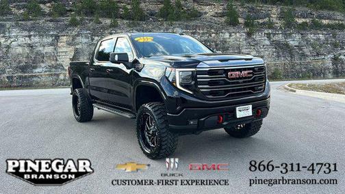 2022 GMC Sierra 1500 AT4