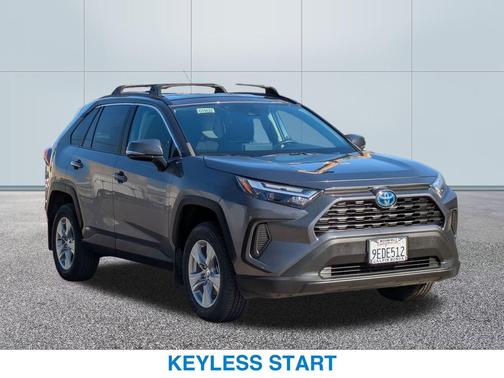 2022 Toyota RAV4 Hybrid XLE
