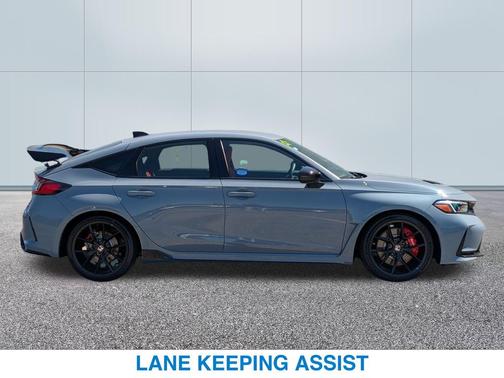 2025 Honda Civic 5DR TYPE R